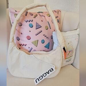 New BAGGU Swan Bag
